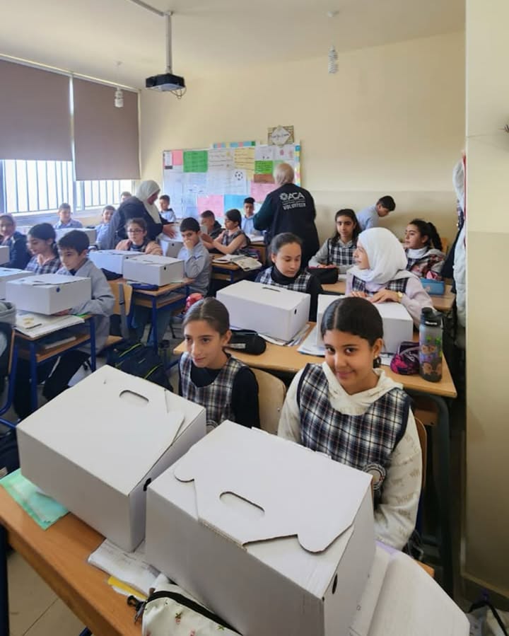 زار فريق مكتب الجنوب التابع لجمعية الوعي والمواساة الخيرية مدرسة هادي قصب الرسمية في…