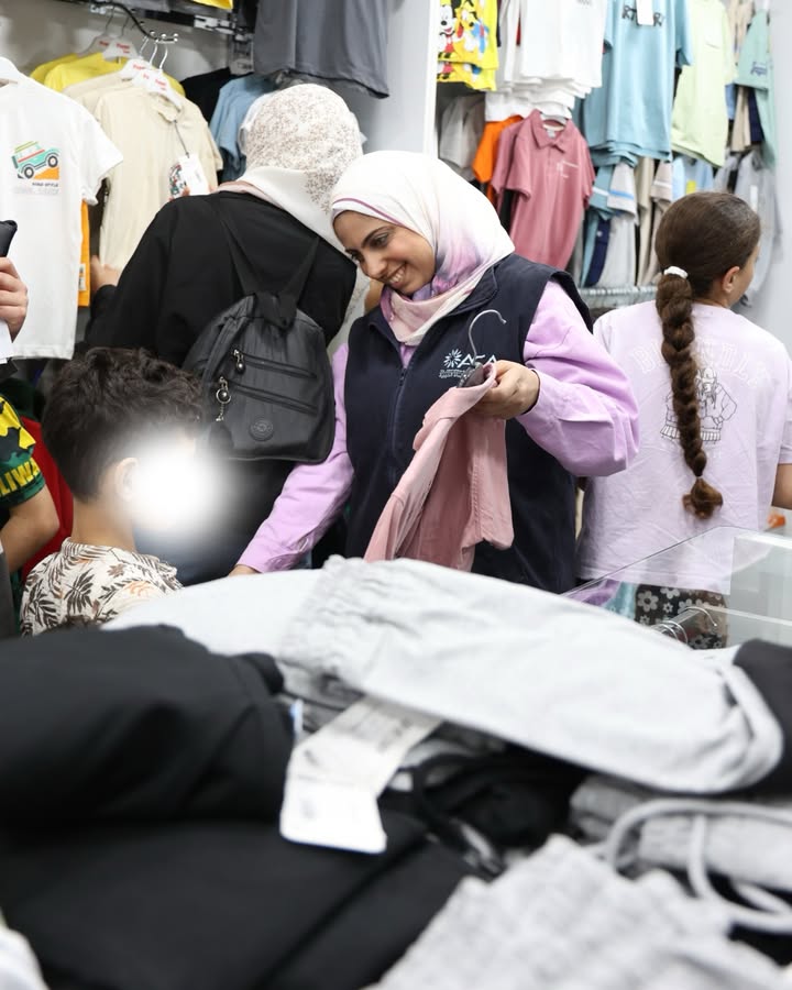 في إطار حملة “أضحيتك... خير يتجدّد”، وصلت كسوة العيد إلى الأطفال والعائلات في مختلف…