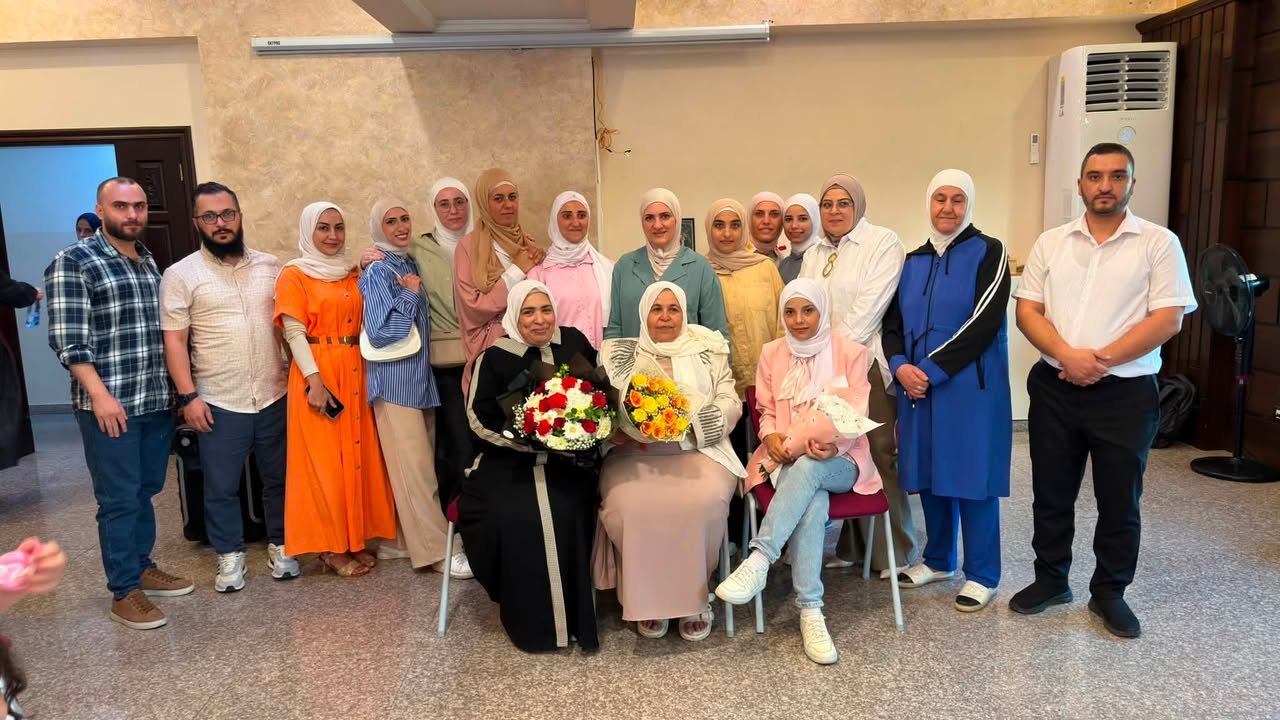 جمعية الوعي والمواساة الخيرية تكرّم الحاجة فاطمة الحجار تقديرًا لمسيرة عطاء امتدت لأكثر…
